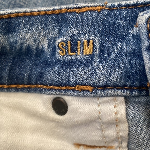 •American Eagle Outfitters 360 Extreme Flex Slim Jeans• - Picture 3 of 16